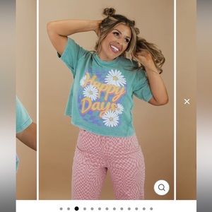 Women’s Cropped T-shirt sz M